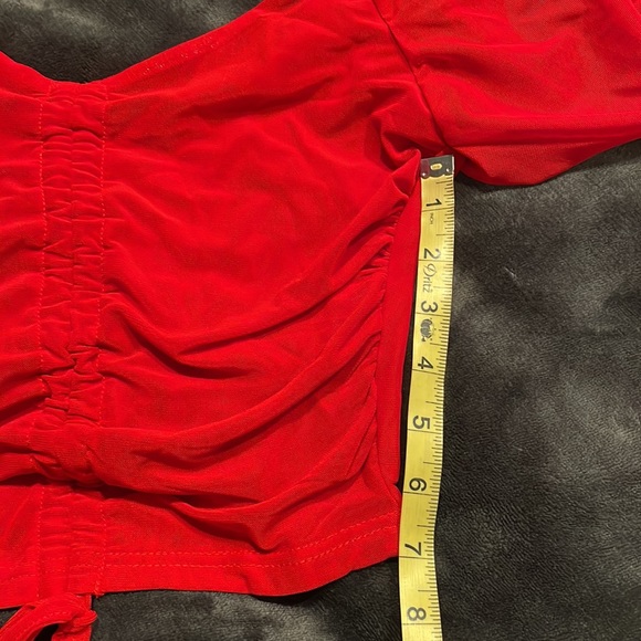 Chic Star Off Shoulder Crop Top - Picture 6 of 7